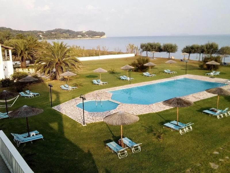S C Kosmos Beach Resort