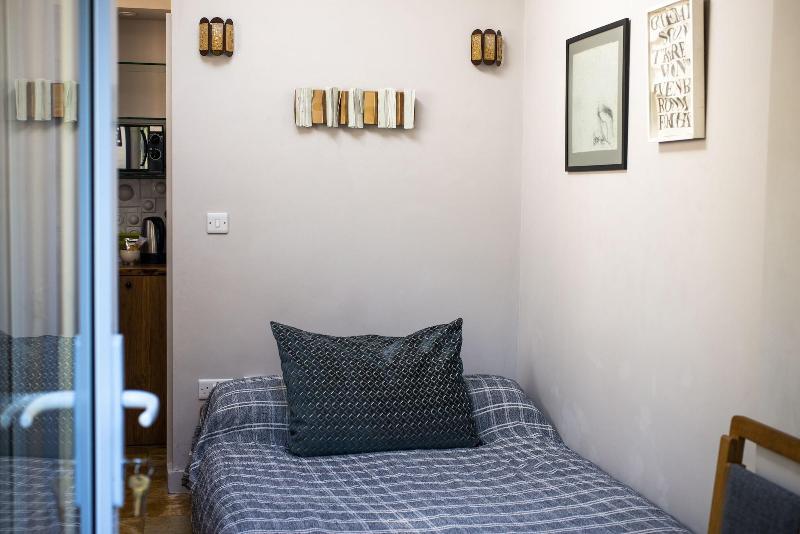 The Ceramic House image