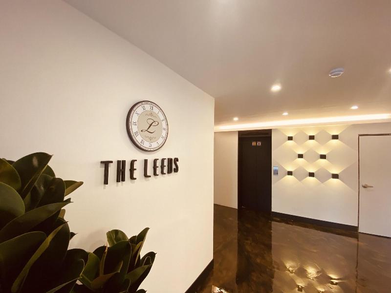 The Leeds Hotel image