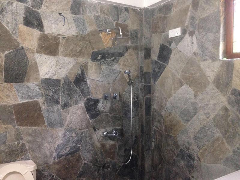 Hamadhi Guest image