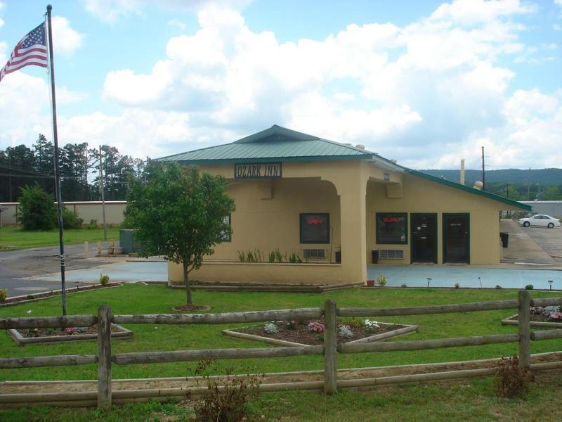 Ozark Springs Lodge image
