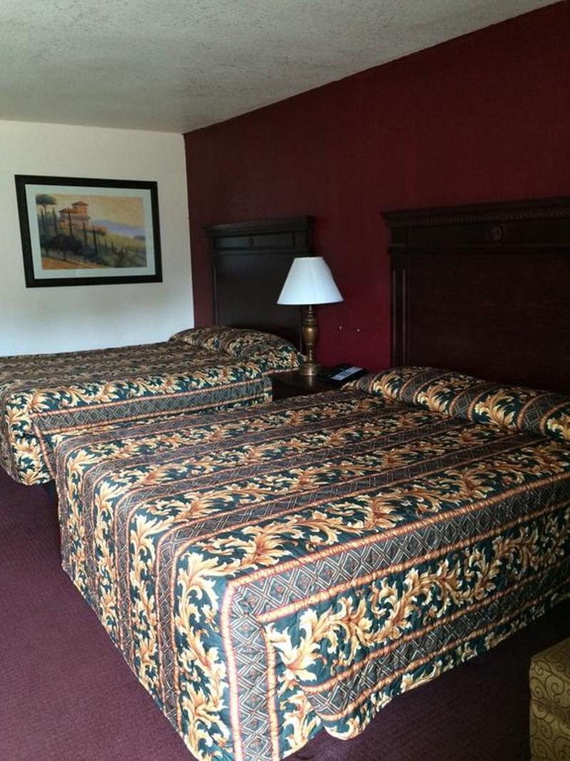 Ozark Springs Lodge image