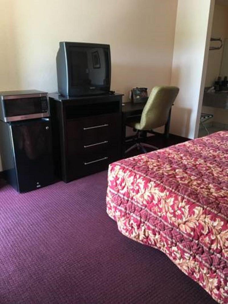Ozark Springs Lodge image