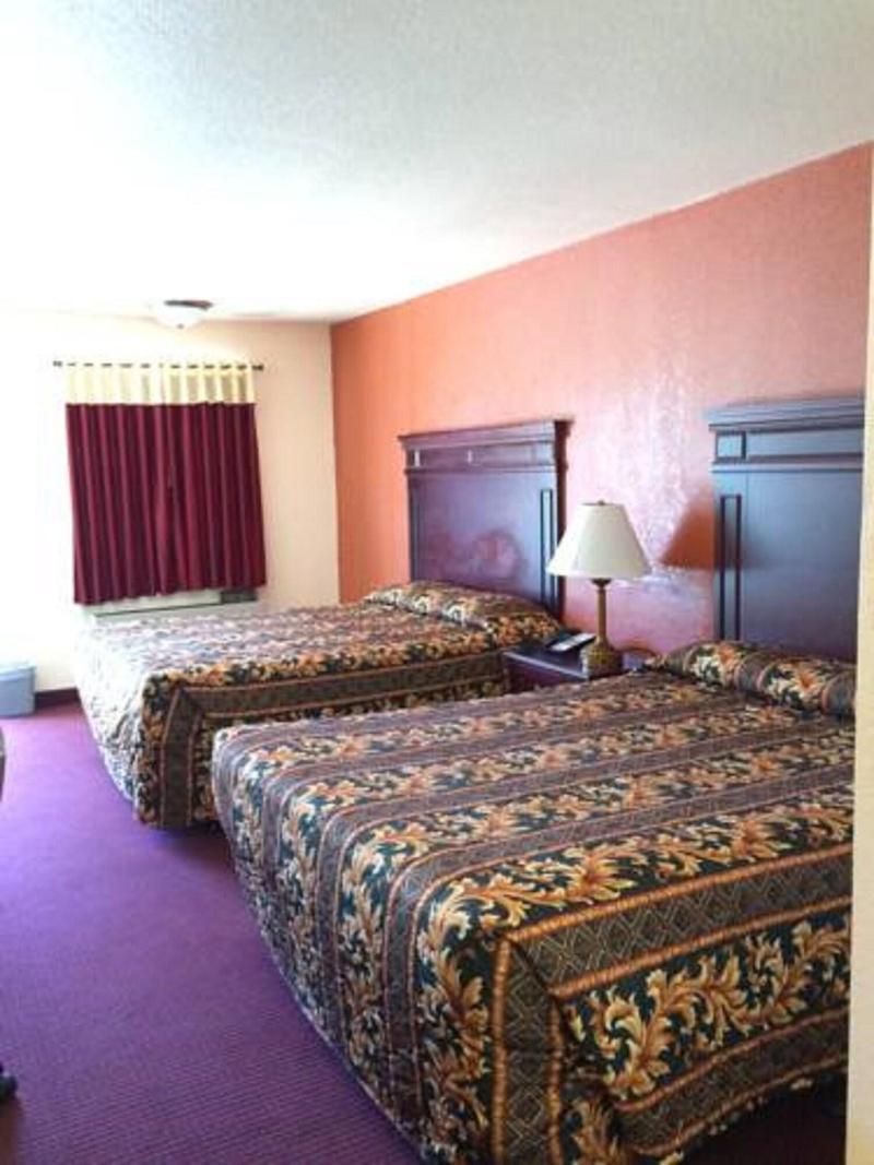Ozark Springs Lodge image