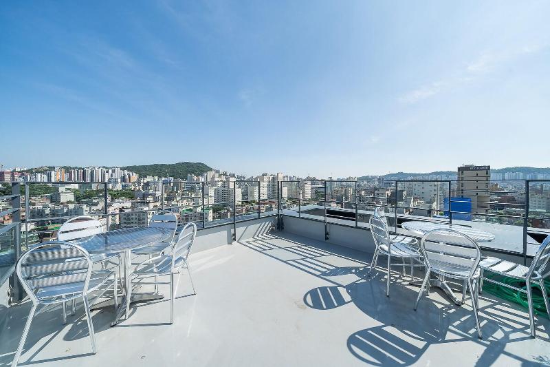 Hotel Ru136 image