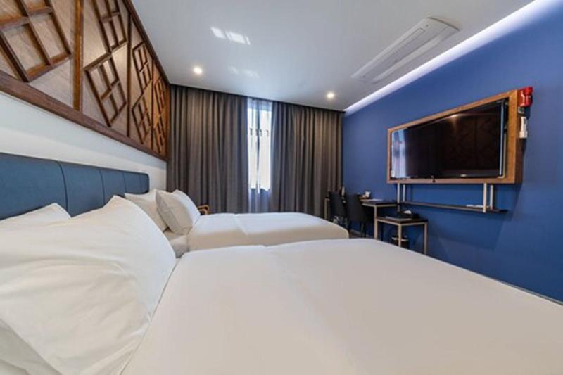 Hotel Ru136 image