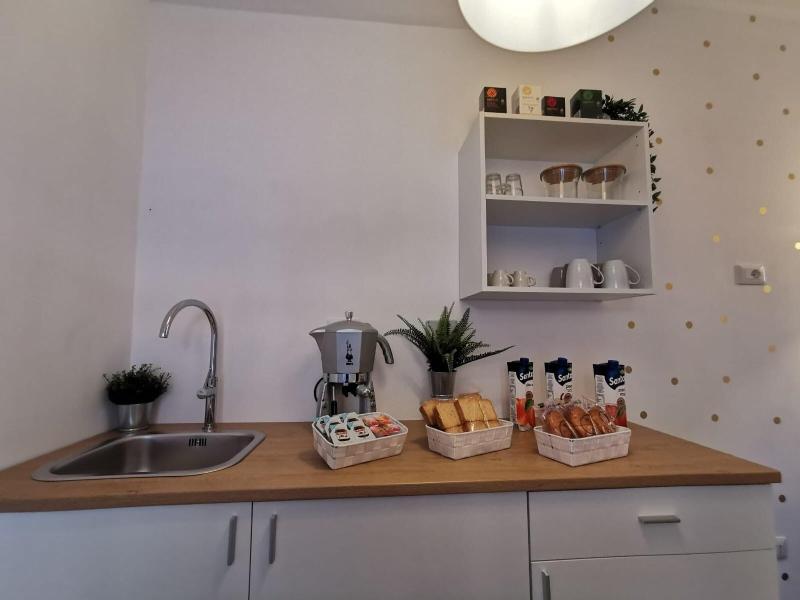 Sea Fly Guest House image