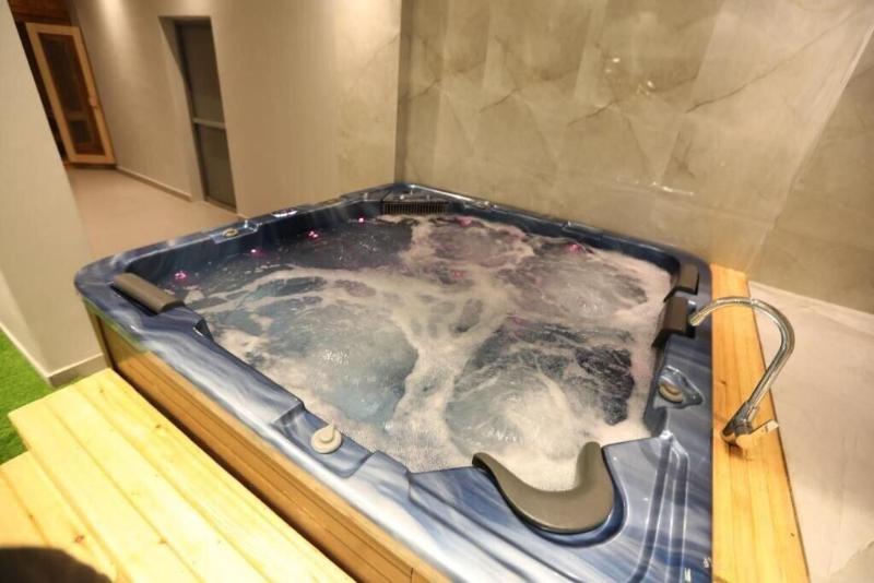 South Hotel Suites image
