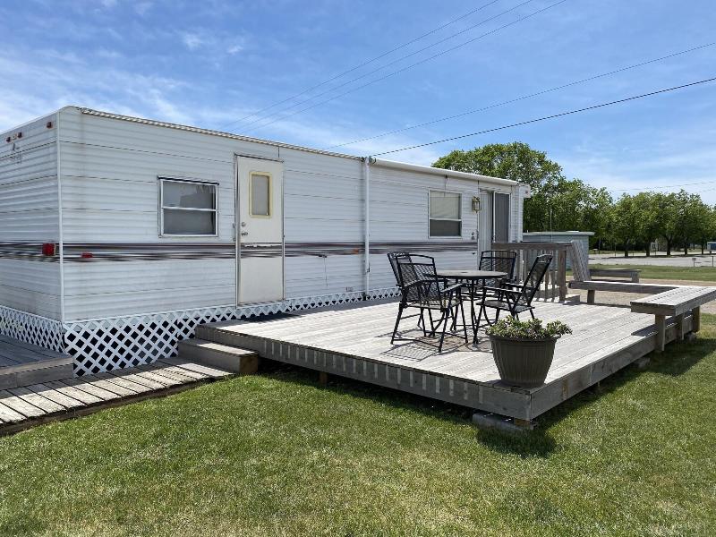 Pelican Motel image