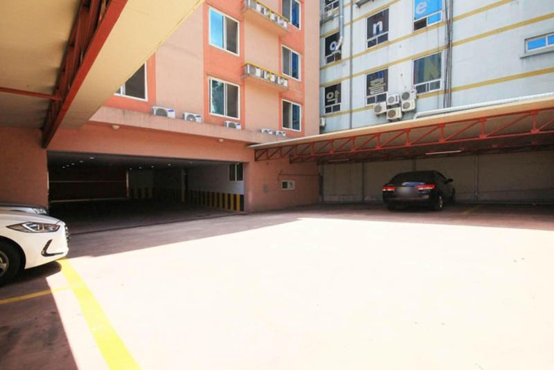 One Motel image