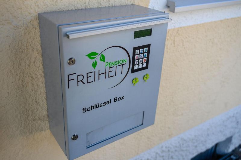 Pension Freiheit image