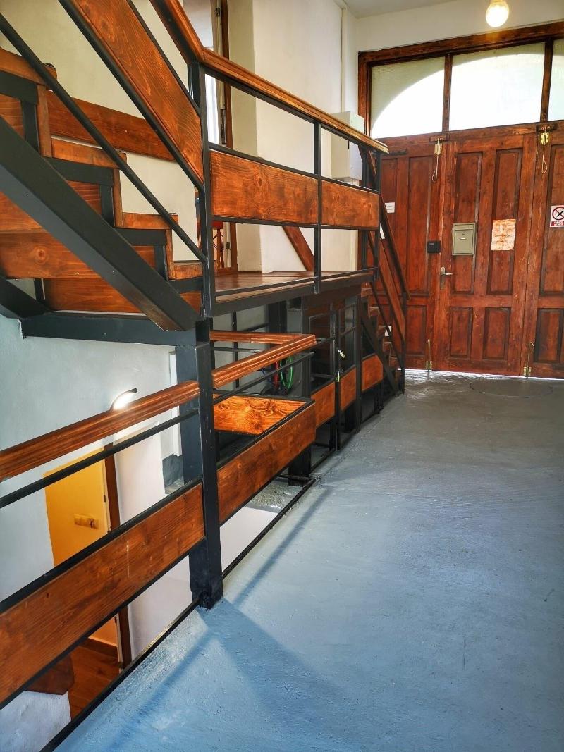 T House — general view