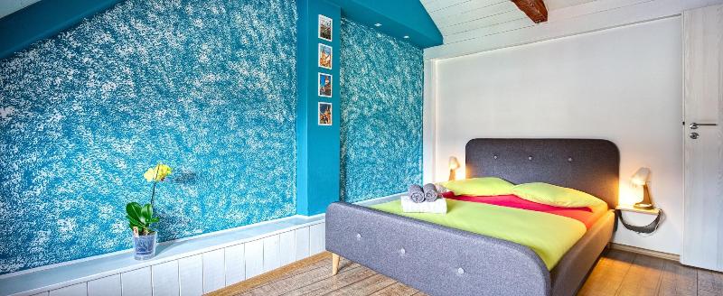 T House image