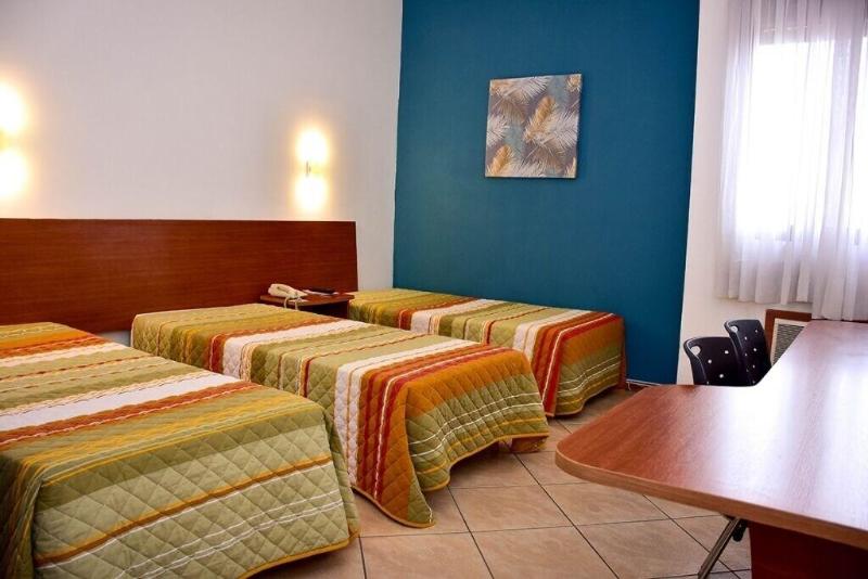 Hotel Turismo San Francisco 5