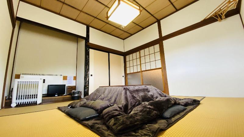 2nd House — photo 5