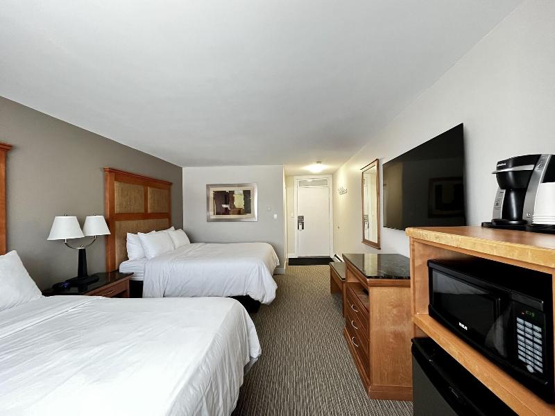 Anavada Inn Suites Spruceland image