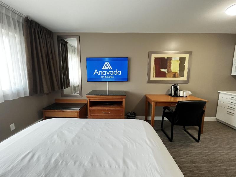Anavada Inn Suites Spruceland image