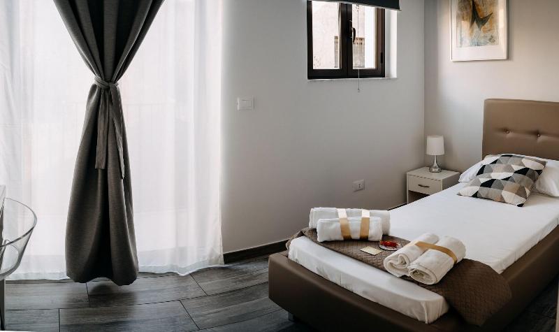 B&B Stramondo image
