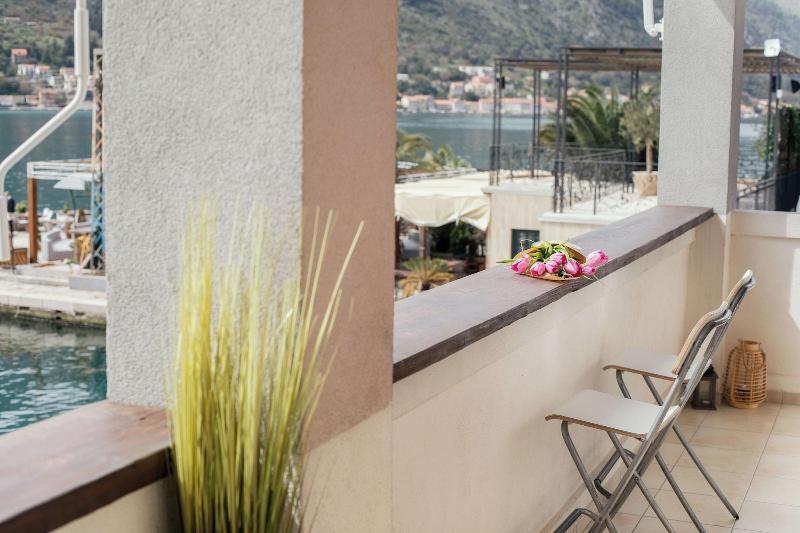 Guesthouse Step image