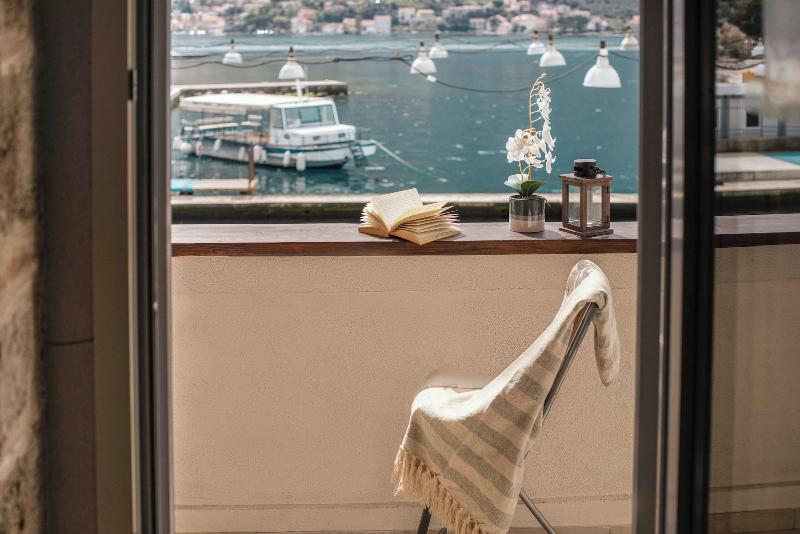 Guesthouse Step image