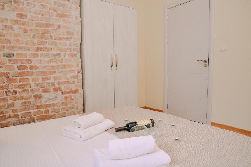 Guesthouse Step image