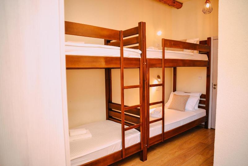 Guesthouse Step image
