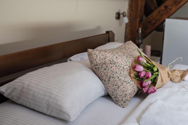 Guesthouse Step image