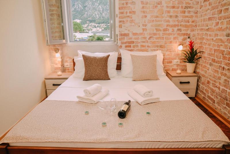 Guesthouse Step image