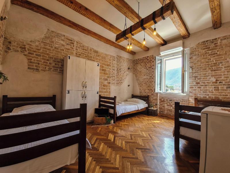 Guesthouse Step image