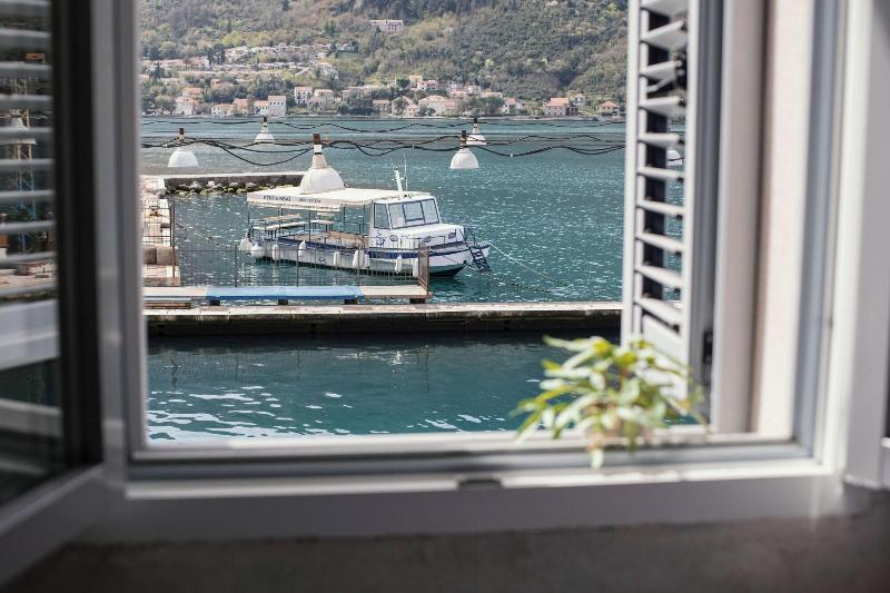 Guesthouse Step image