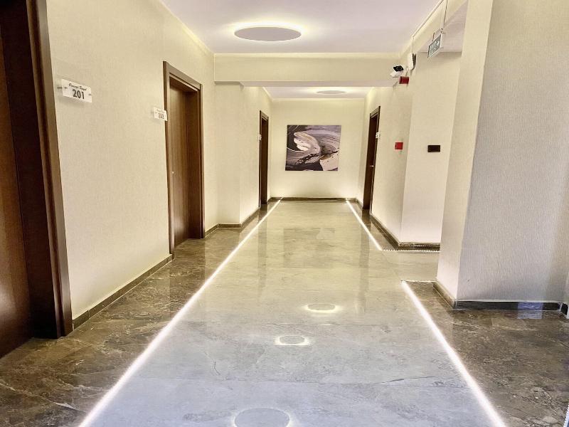Hotel Concept Royal