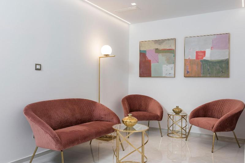 Mirabile Luxury Suites image