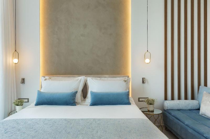 Mirabile Luxury Suites image