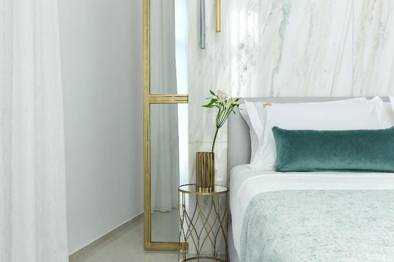 Mirabile Luxury Suites image