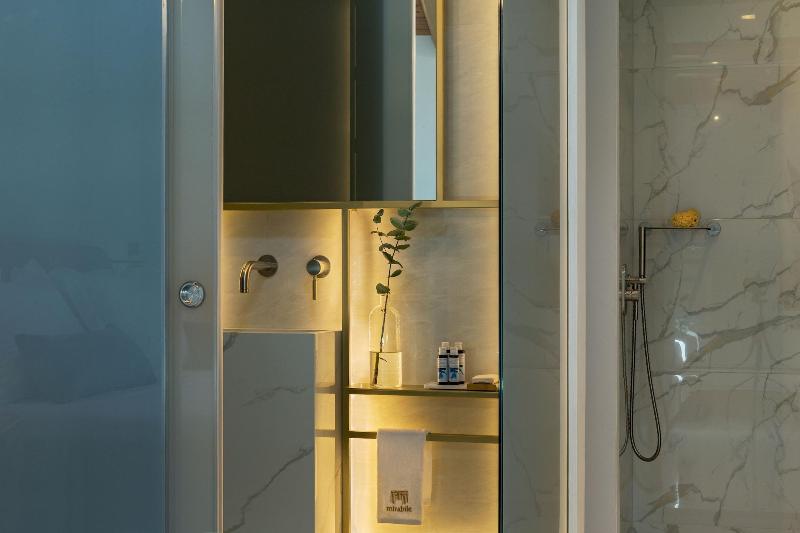 Mirabile Luxury Suites image