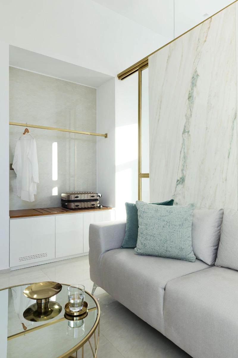 Mirabile Luxury Suites image