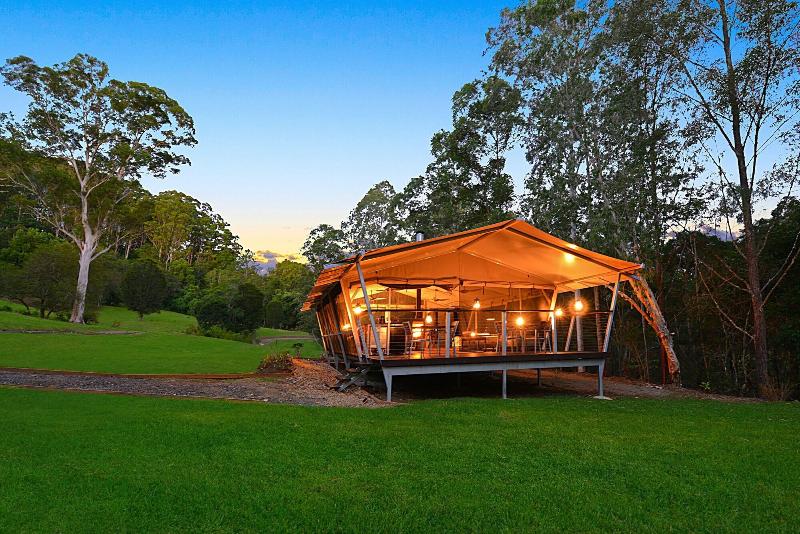 Stary Nights Luxury Camping image