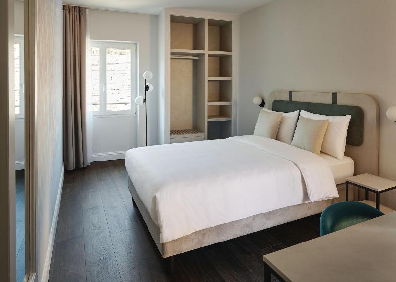 Olive Boutique Hotel image