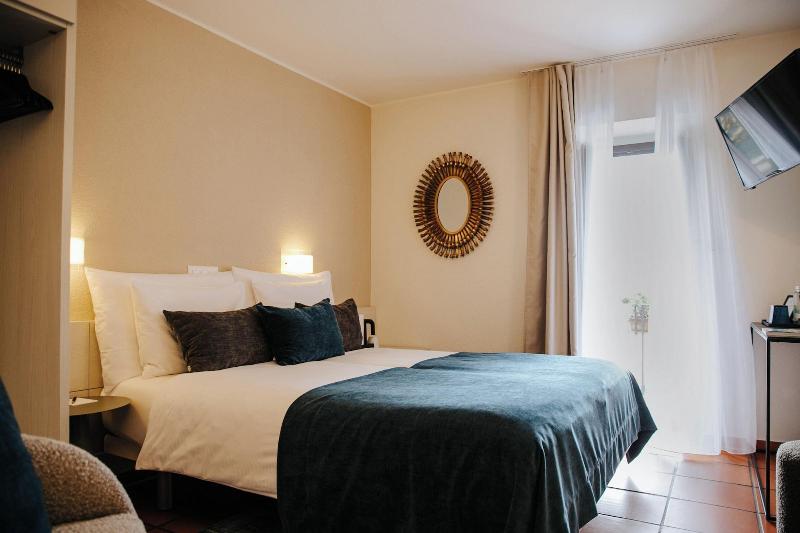 Olive Boutique Hotel image