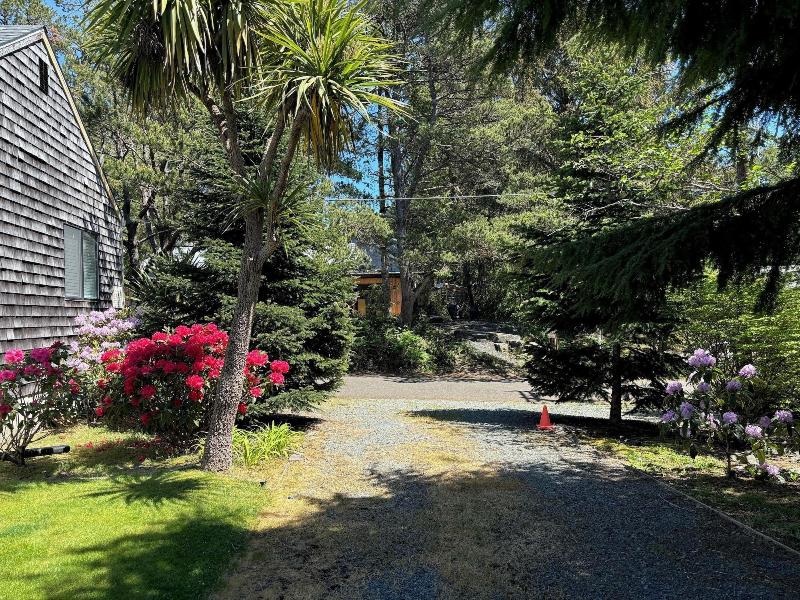 San Dune Inn image