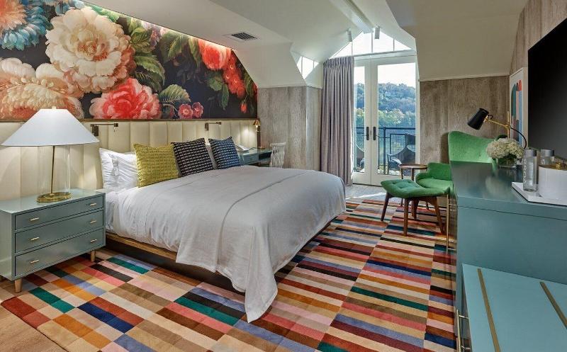 River House At Odette S image