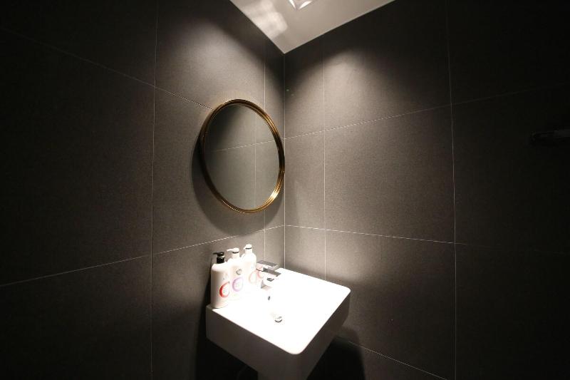 Ninespot Hotel image