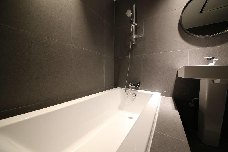 Ninespot Hotel image