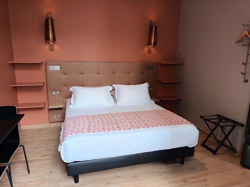 Hotel Loysel Le Gaucher image