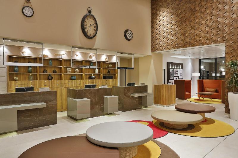Park Mall Hotel Conference Center image
