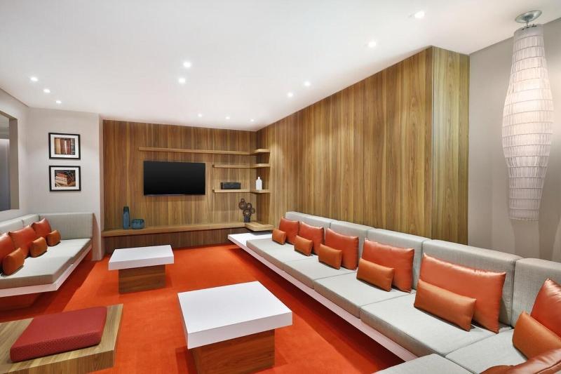 Park Mall Hotel Conference Center image