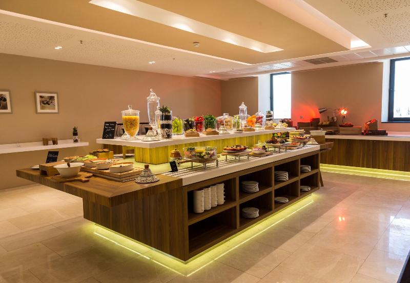 Park Mall Hotel Conference Center image