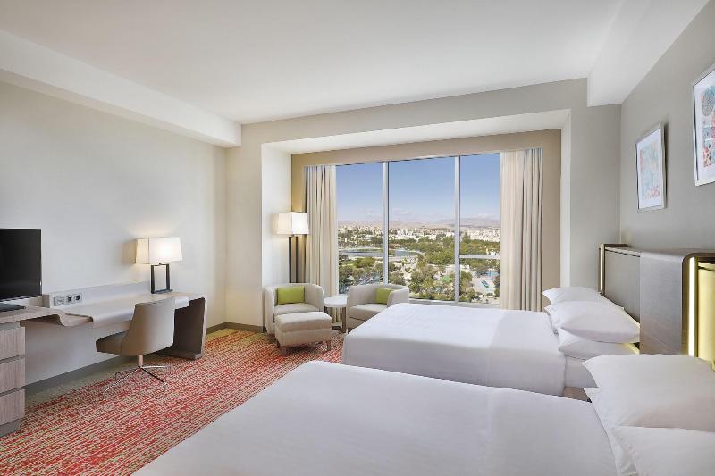 Park Mall Hotel Conference Center image