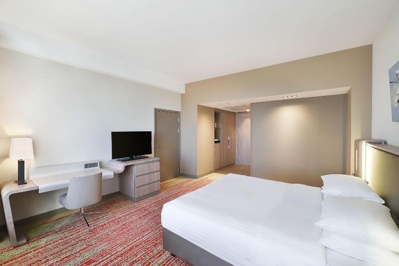 Park Mall Hotel Conference Center image