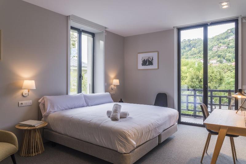 Bidaia Boutique Hotel image